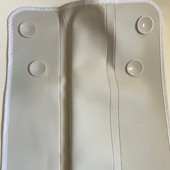 Silicone Splash Guard and 1 Storage Net Bag - Picture 9 of 9